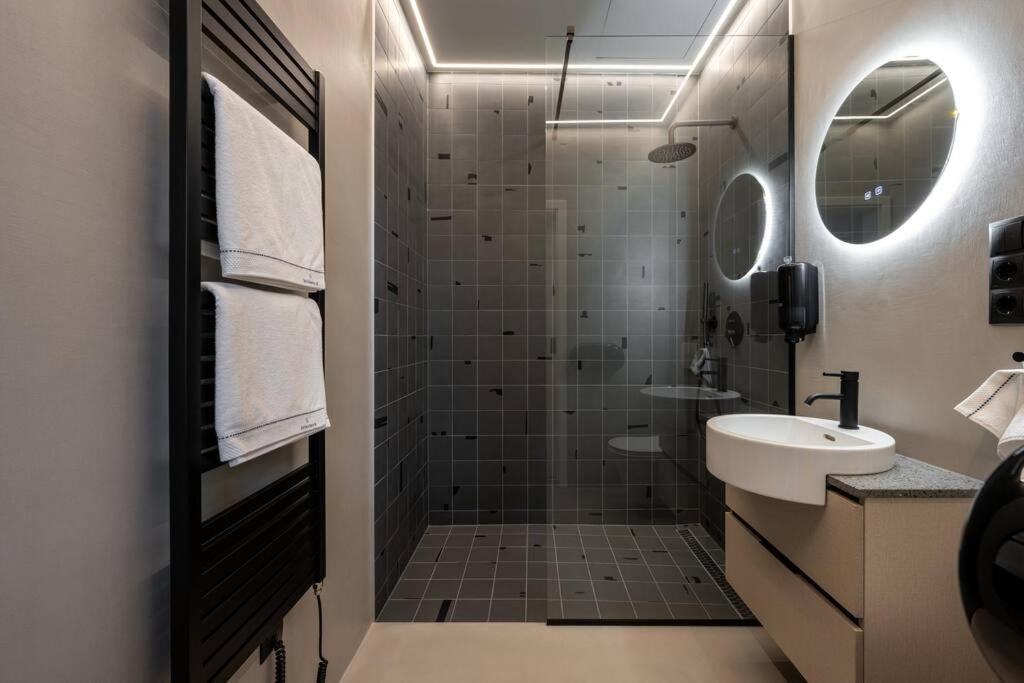 Apartment A50-designer Aparments No 3