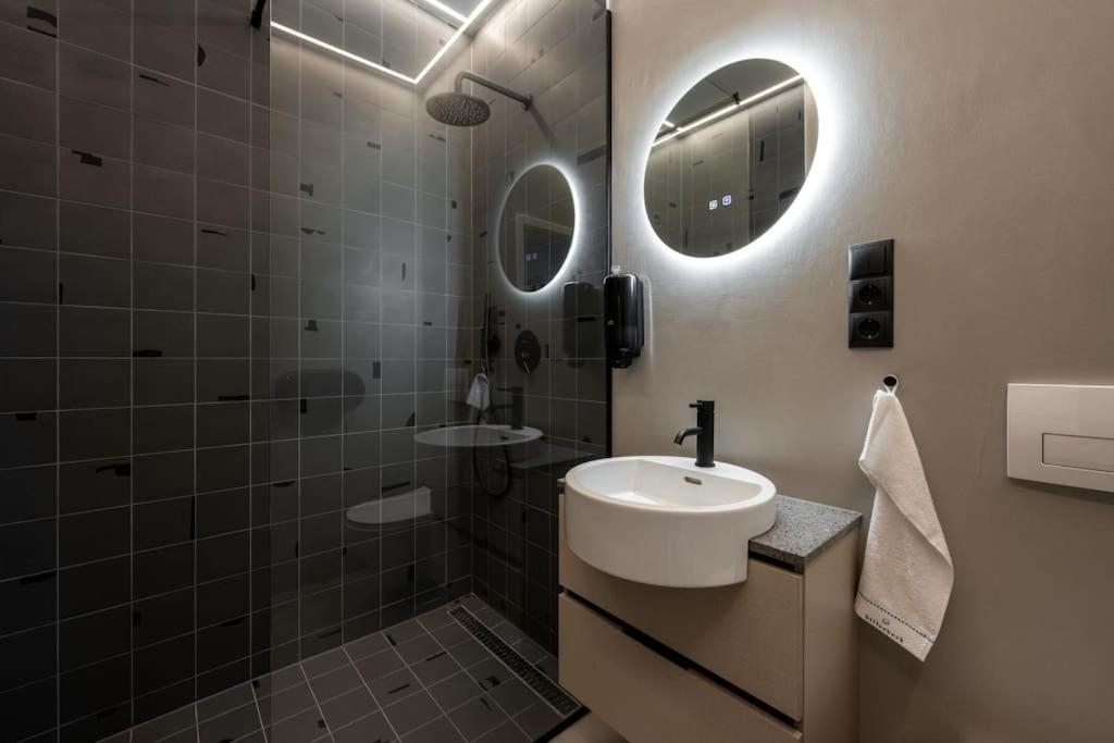 A50-designer Aparments No 3 Apartment *